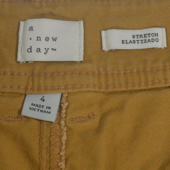 A New Day Brown Flat Front Shorts Women’s Size 4 - Picture 3 of 5